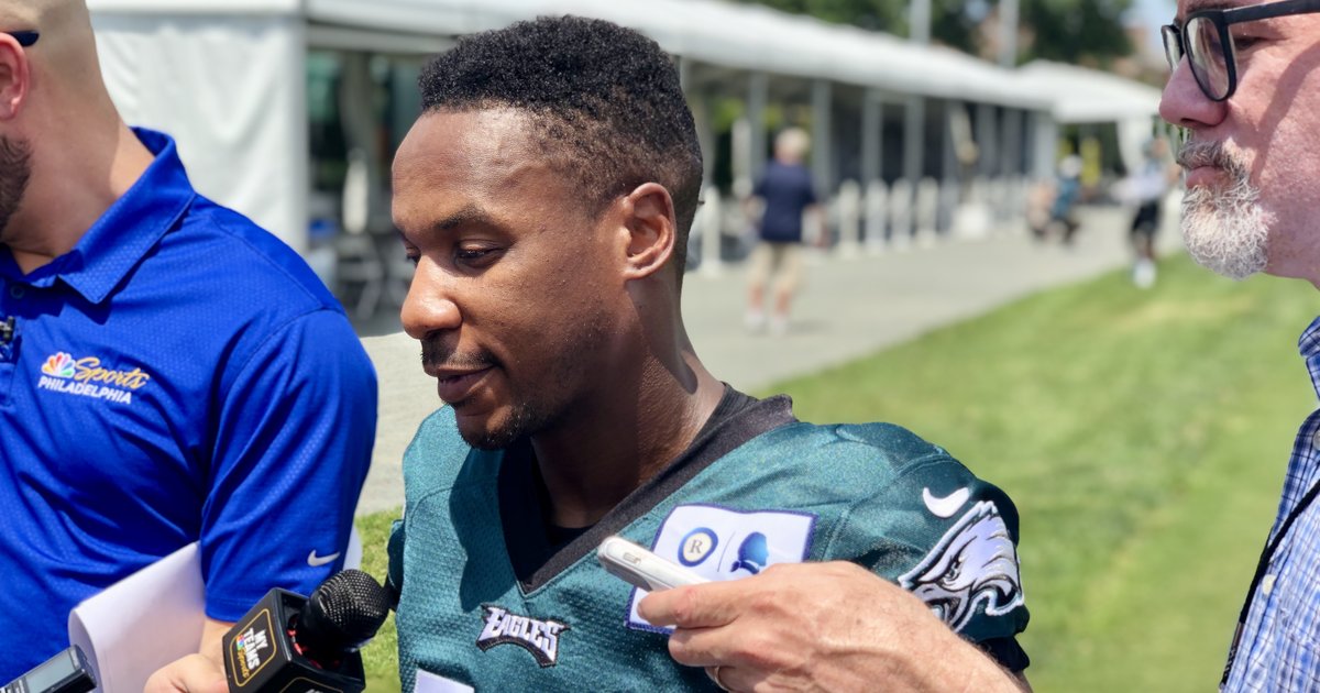 Darren Sproles' Wife Rips Everyone Who is Crushing the Eagles