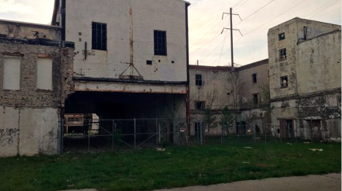 042816_Trumpdownington