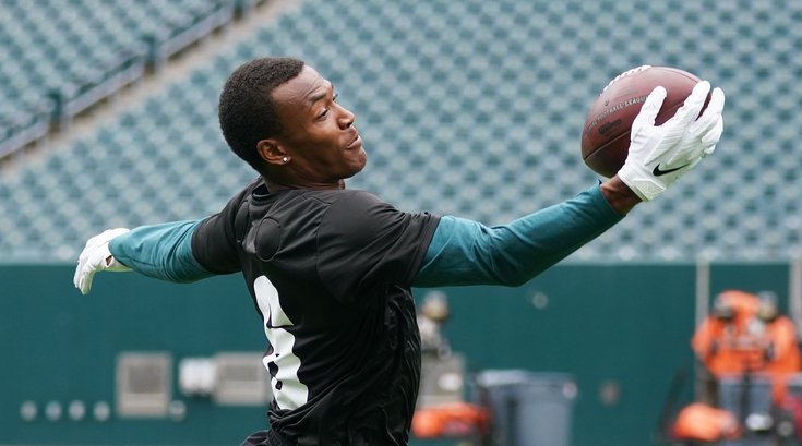 DeVonta-Smith_060421_Eagles