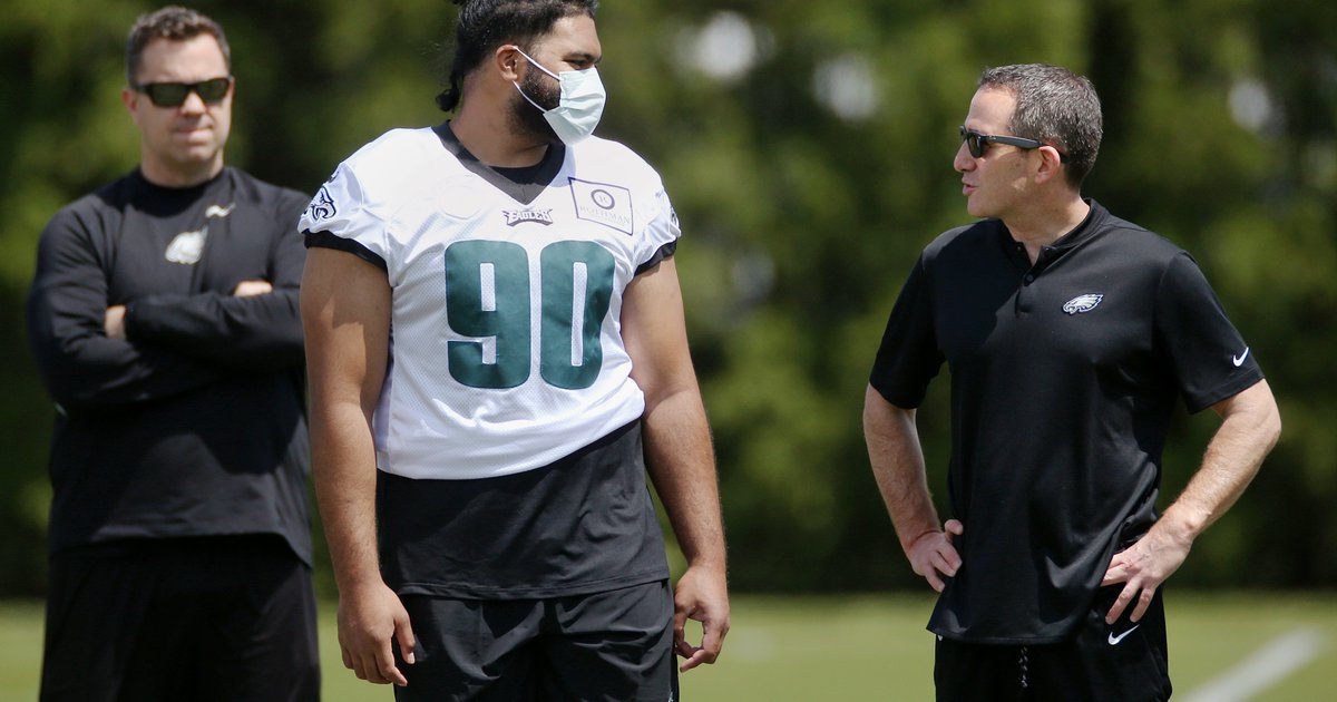 Eagles' Landon Dickerson Explains Crazy Cartwheel Video [WATCH]