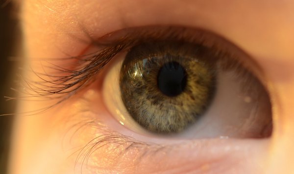 03292015_Eye
