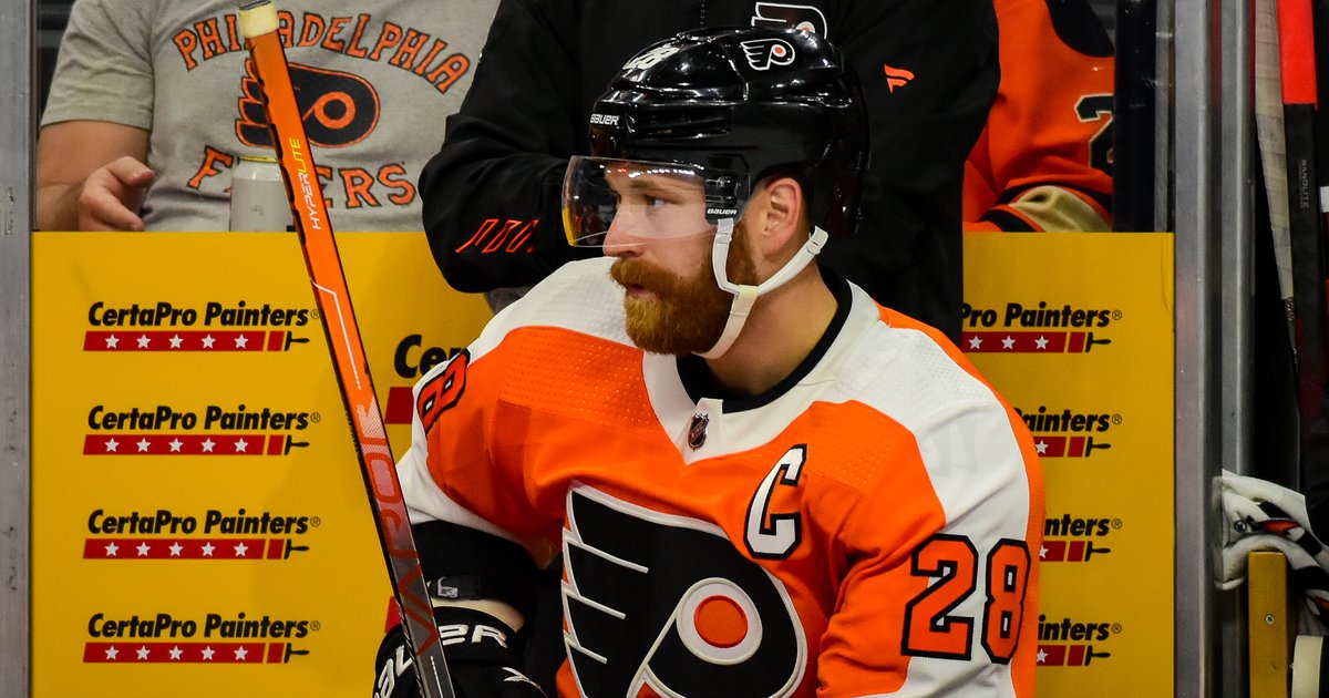 Claude Giroux had the NHL shop's highest-selling jersey this year