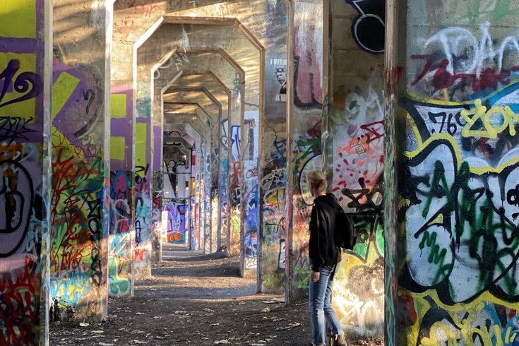 Graffiti Pier collapse