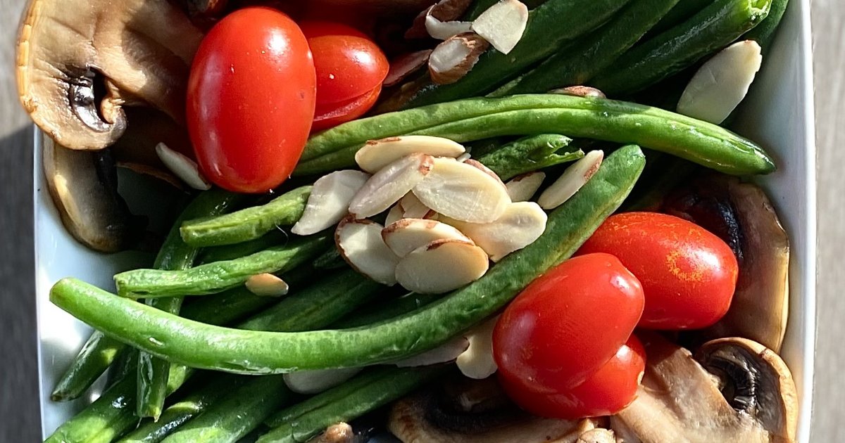 Healthy Recipe Green Beans & Mushrooms for Thanksgiving PhillyVoice