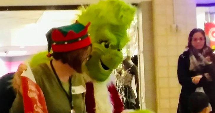 No-show Grinch prompts backlash at Neshaminy Mall | PhillyVoice