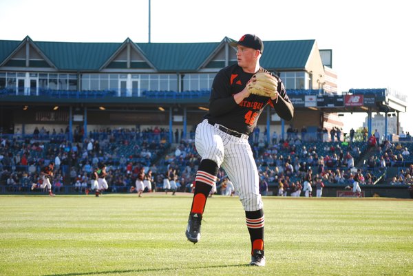 051616.Phils.Groome