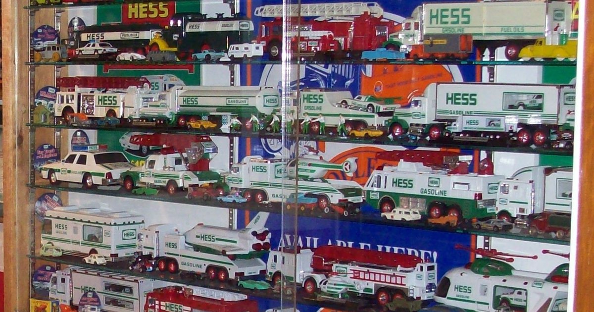 i want to sell my hess trucks