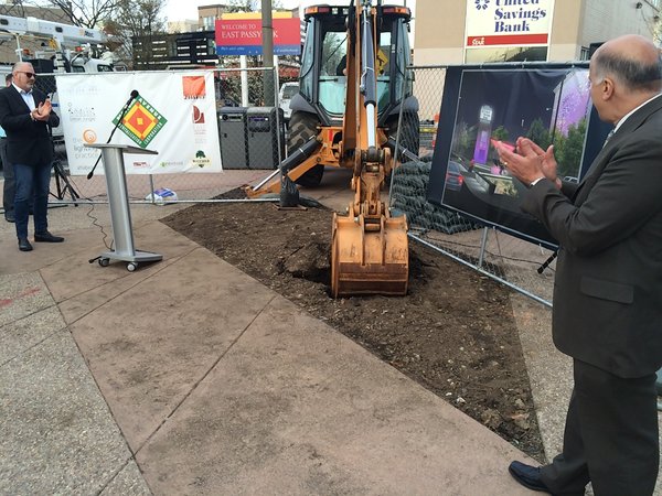 Groundbreaking East Passyunk Gateway