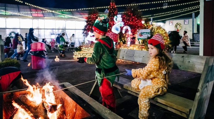 Shady Brook Farm - Light Show