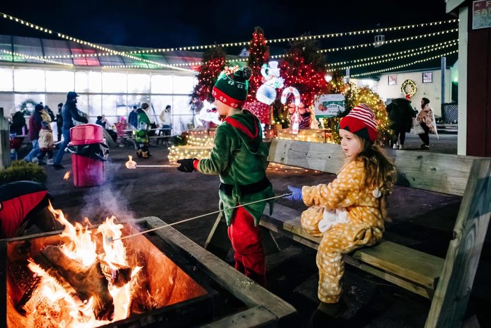 Shady Brook Farm - Light Show