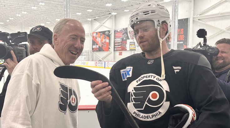 Cam-York-Jack-Brod-Stick-Exchange-Flyers-Playoffs-2026.jpeg