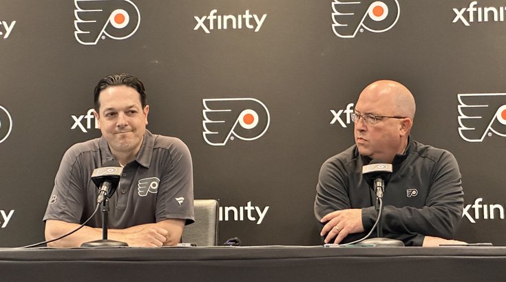 Danny-Briere-Brent-Flahr-Flyers-Pre-Draft-Press-Conference-6.17.25-NHL.jpeg