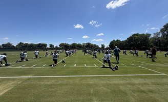060226EaglesPractice