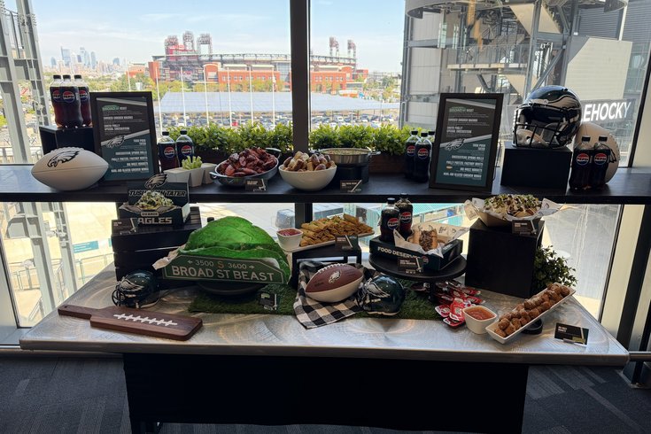 091026EaglesFood