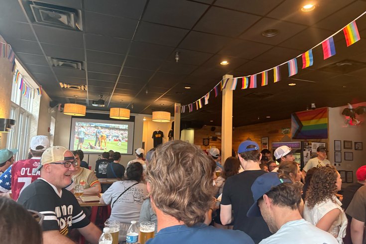 World Cup crawl Human Robot