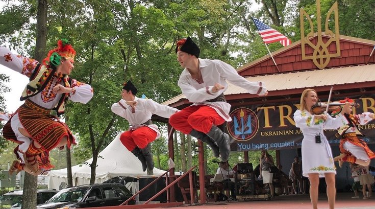 Innesa Dance Rhapsodia lo res cropped.jpg