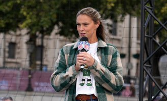 Kylie Kelce Wawa Sushi.JPG