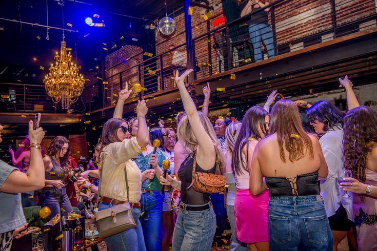 Fabrika Liquid Brunch