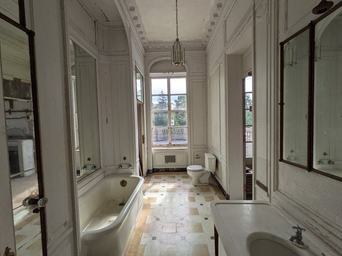 Lynnewood Hall 8