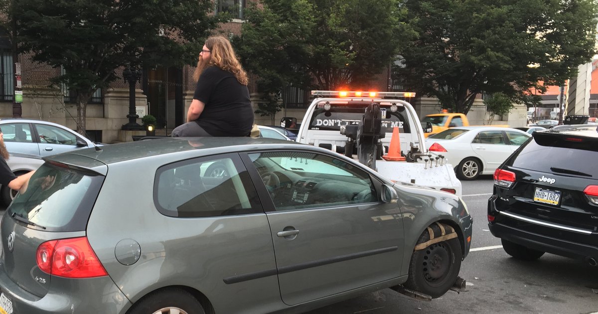 New Philly law will crack down on predatory towing operators | PhillyVoice