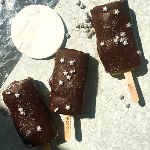 Lil's Pop Shop's Moon Pie Pops for 50th anniversary Apollo 11 landing