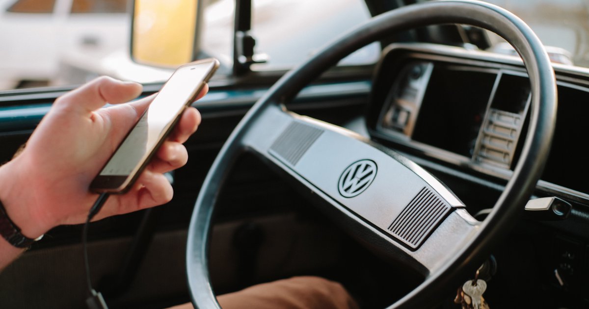 New Jersey bill would ban drivers from texting, talking on phone while stuck in traffic - Vimarsana News