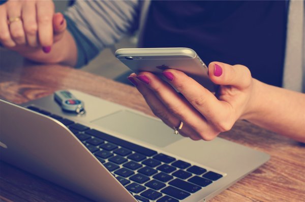 04212015_Texting