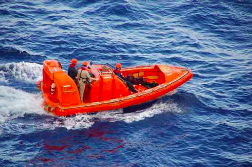 081115_OceanRescue
