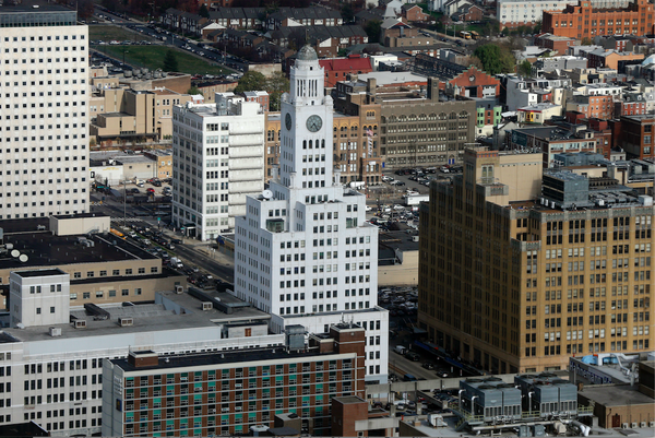 053116_oldInquirerbuilding