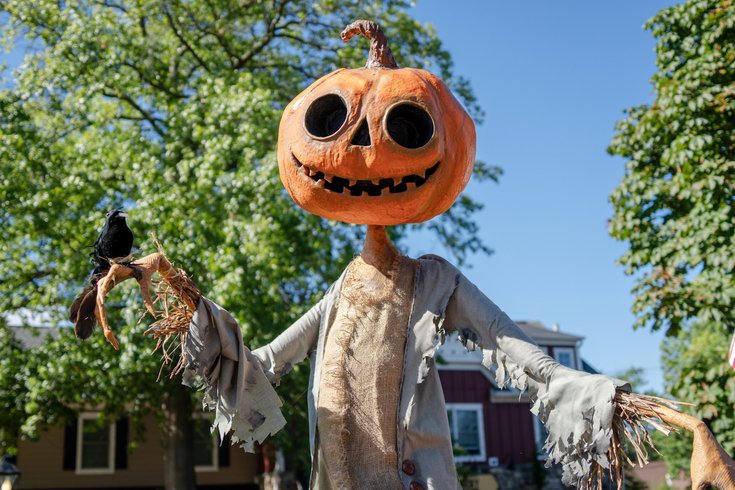 Peddler's Village Scarecrow Festival