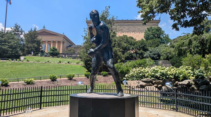 Joe Frazier statue