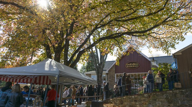 Peddler's village Apple
