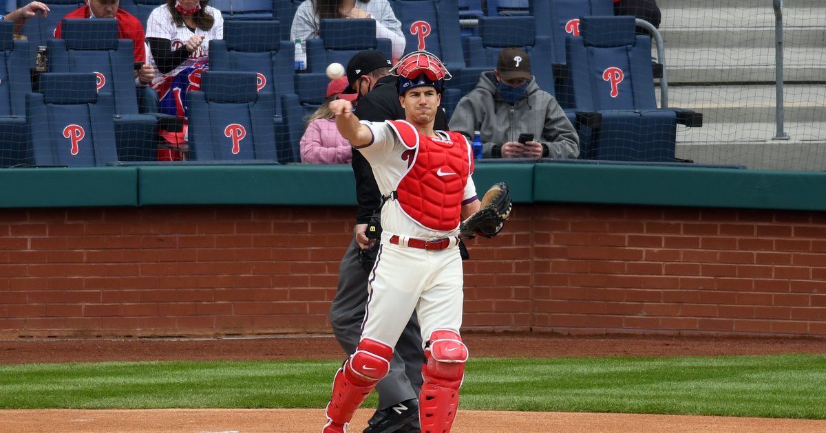 Phillies injury update How serious are the injuries of JT Realmuto