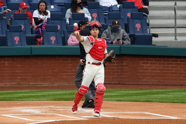 Phillies-Cardinals-J.T.-Realmuto-Kate-Frese_041721-32.jpg