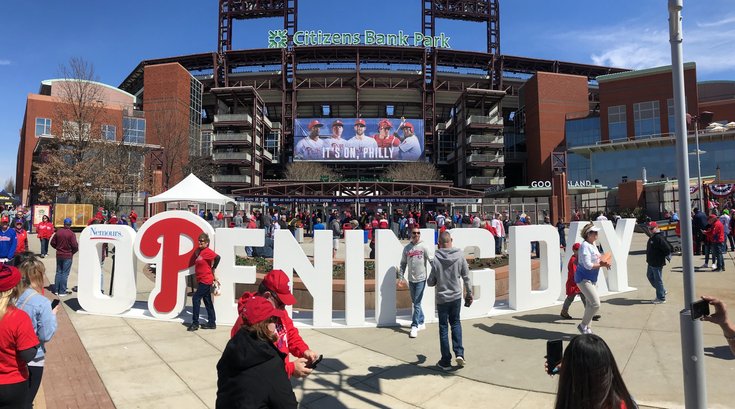 Phillies-opening-day-pano_032819_Carroll