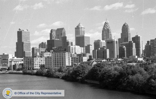 Philly_Skyline_1990