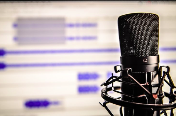 Microphone Entercom