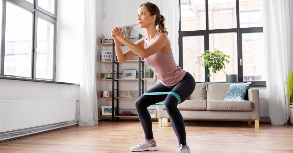 Resistance band workouts: to your squat, and clamshell form | PhillyVoice