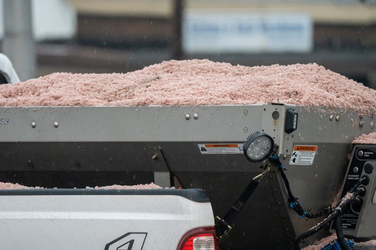 Road salt environment