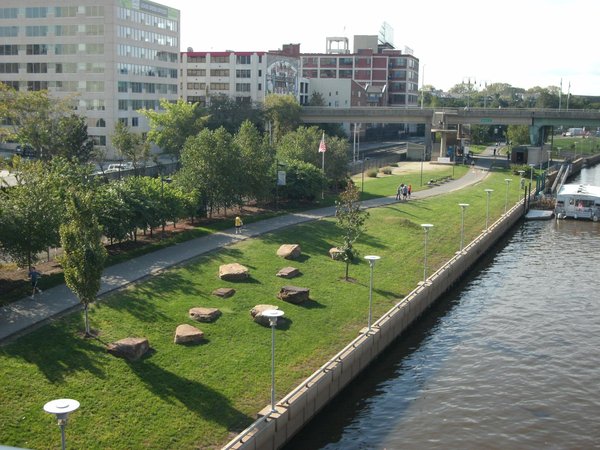 The Schuylkill Banks.