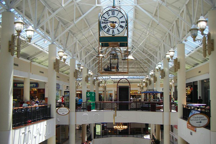 Willow Grove Mall