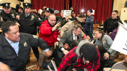 032015_policeprotest