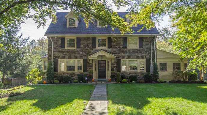 Hallmark worthy home