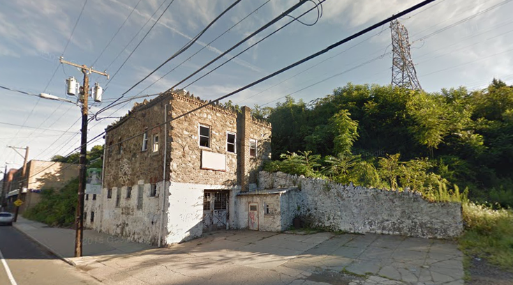Manayunk Apartment Complex