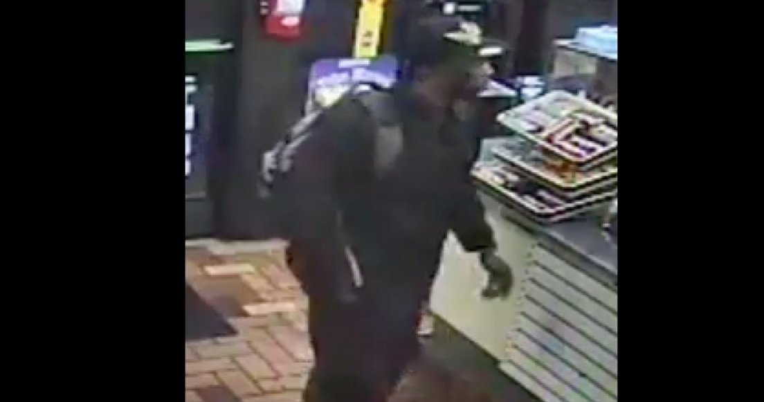 Watch Philadelphia Police Seek Suspect Accused Of Choking Sexually Assaulting Woman Phillyvoice 8729