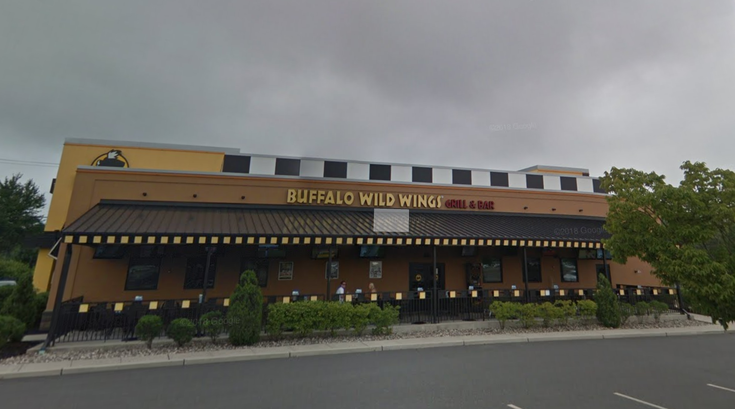 Buffalo Wild Wings Hamilton Mall