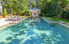 2021-toprecirc-anne-koons-4-collage-court-cherry-hill-nj-front-exterior