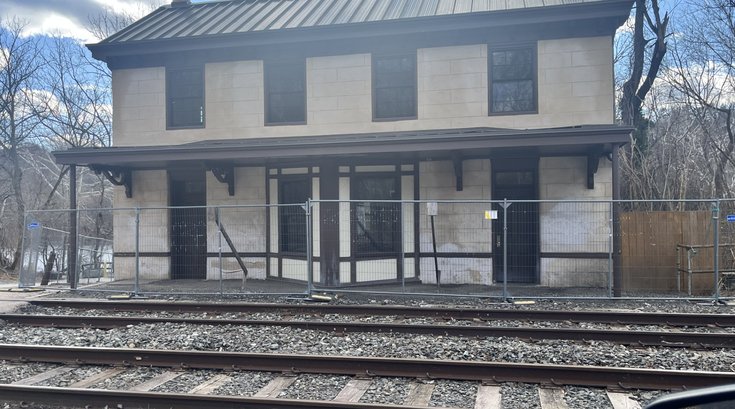 Shawmont Station