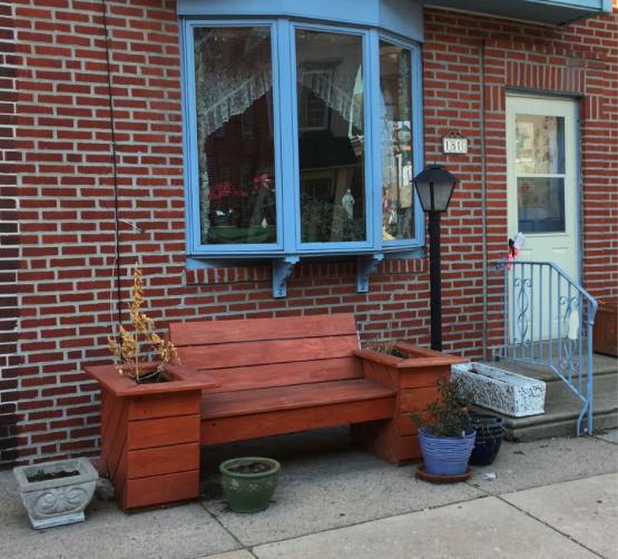 020616_SidewalkPHLBehavior