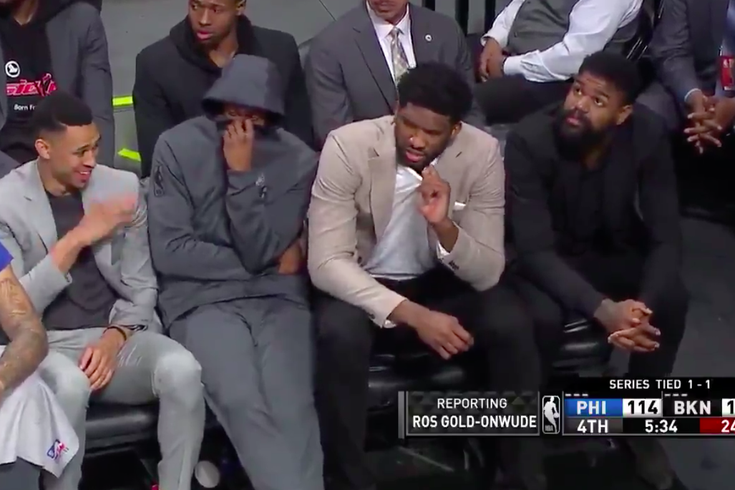 Sixers fart bench